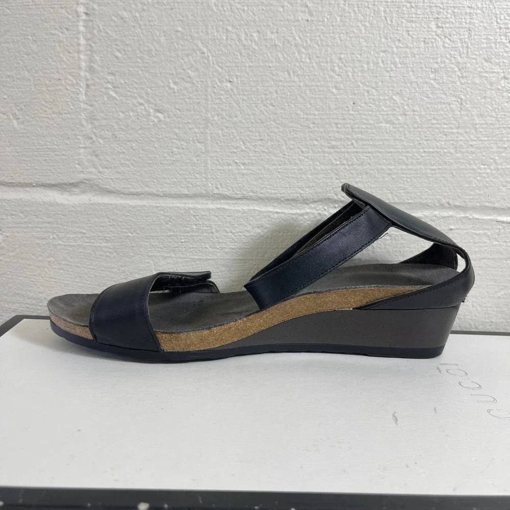 Naot black leather